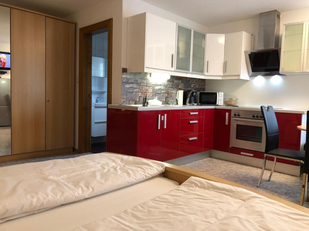 Ferienwohnung Eg Familie Meinschad Rietz Exterior foto